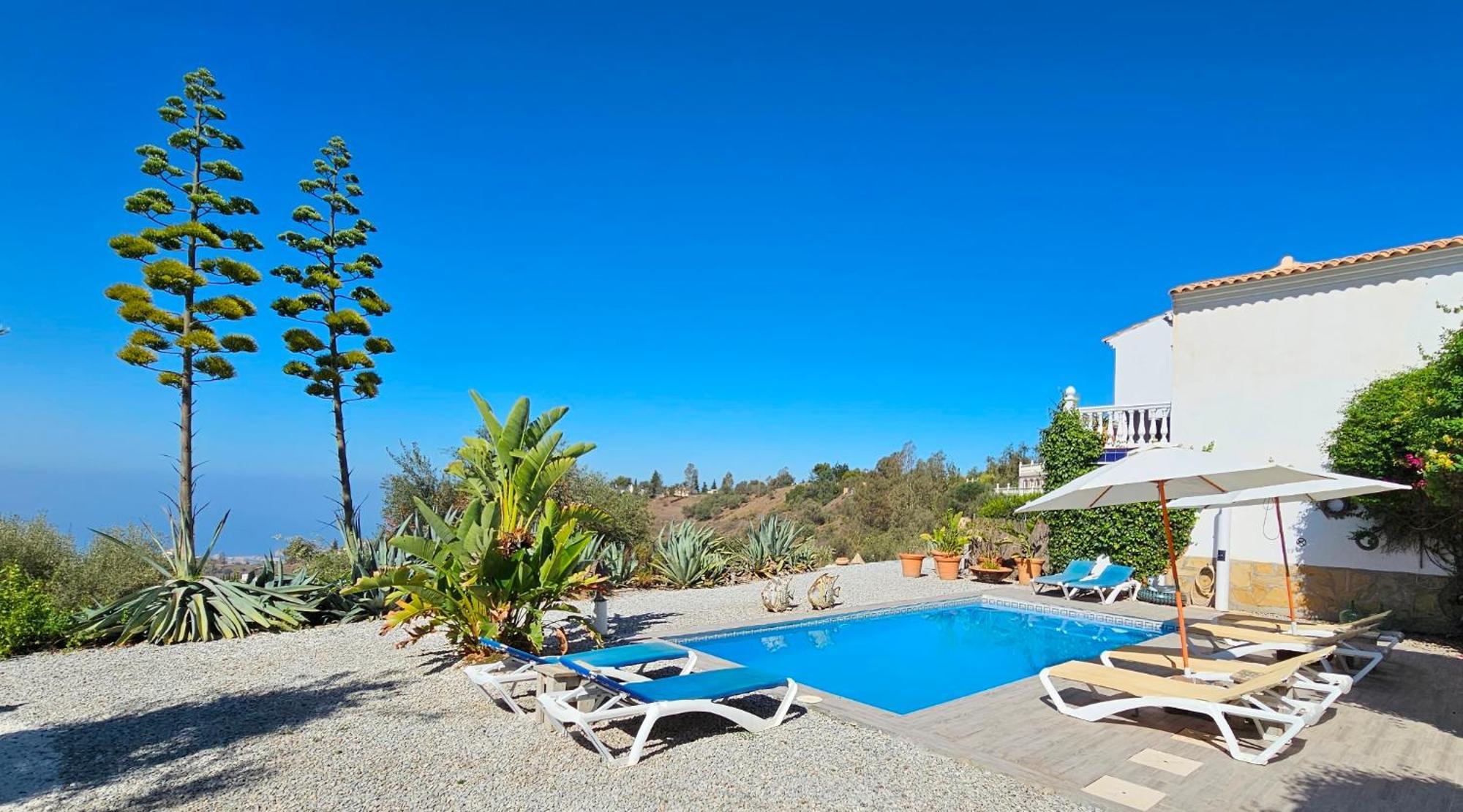 Campo Agave Luxury Tents Sayalonga Екстер'єр фото